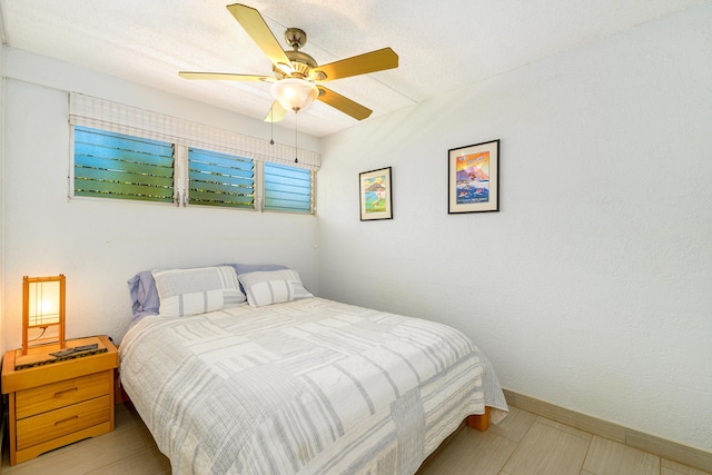 69-1647 Puako Beach Dr Unit 105, Kamuela, HI 96743 - bedroom featuring ceiling fan