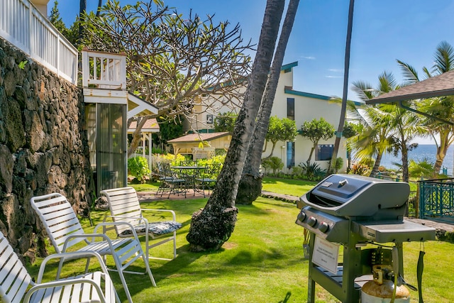 1763 Pee Rd Unit 304, Koloa, HI 96756 - view of grassy yard
