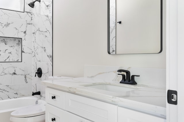 16-2147 Stardust Dr, Pahoa, HI 96778 - bathroom with vanity, toilet, and shower / bath combination