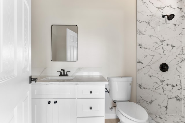 16-2147 Stardust Dr, Pahoa, HI 96778 - full bathroom featuring tiled shower, vanity, and toilet