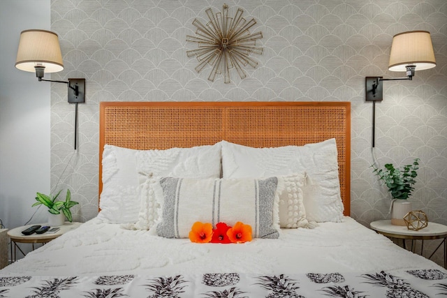 75-5776 Kuakini Hwy Unit 123, Kailua-Kona, HI 96740 - bedroom with wallpapered walls