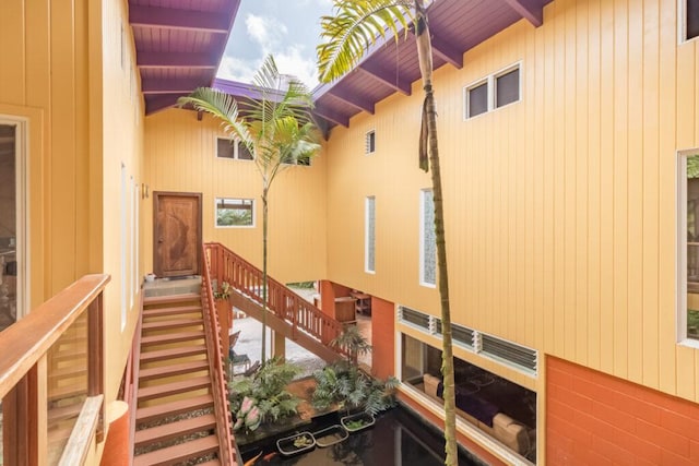 27-577 Old Mamalahoa Hwy Unit 2, Papaikou, HI 96781 - view of property featuring stairway