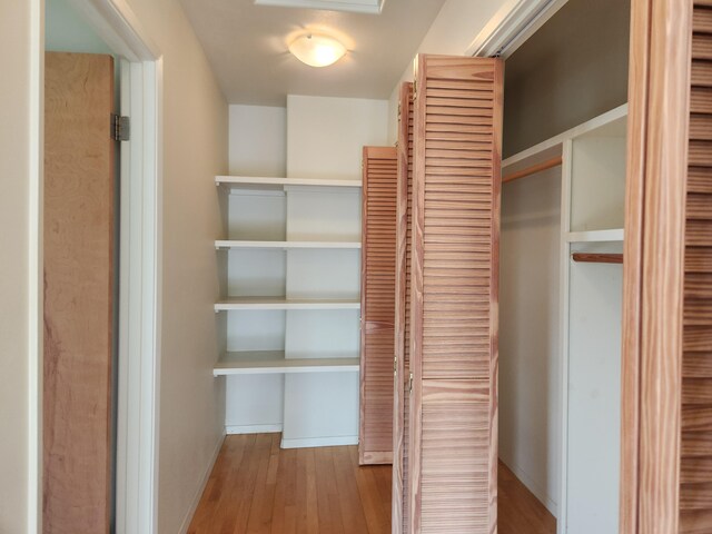 15-974 Lemiwai Rd, Keaau, HI 96749 - view of closet