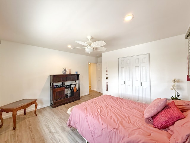 92-8858 Paradise Pkwy, Ocean View, HI 96737 - bedroom featuring light wood-style flooring, baseboards, a closet, a ceiling fan, and recessed lighting