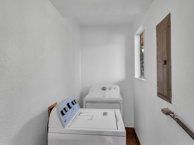 74-5156 Kialoa Pl, Kailua-Kona, HI 96740 - washroom with washer and dryer, baseboards, and electric panel