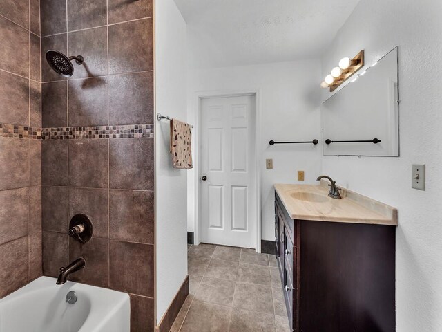 74-5156 Kialoa Pl, Kailua-Kona, HI 96740 - bathroom with vanity, shower / bath combination, baseboards, and tile patterned floors
