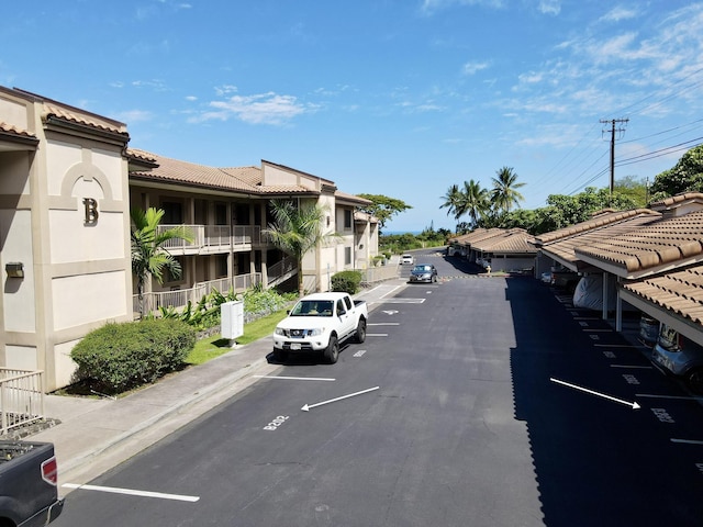 75-346 Hualalai Rd Unit B202, Kailua-Kona, HI 96740 - view of asphalt road