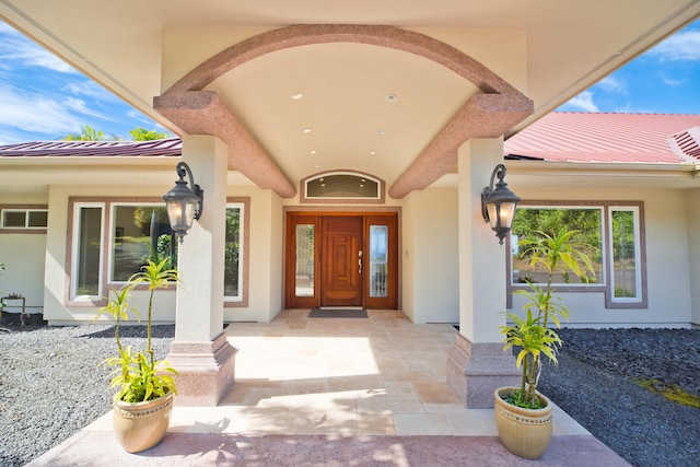 73-4558 Kukuki St, Kailua-Kona, HI 96740 - view of exterior entry featuring stucco siding