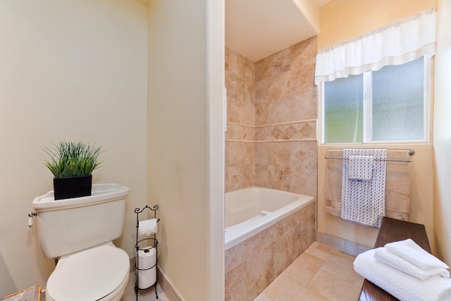 73-4558 Kukuki St, Kailua-Kona, HI 96740 - full bath featuring tile patterned floors and tiled shower / bath combo