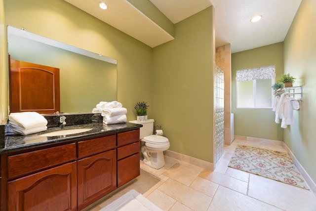 73-4558 Kukuki St, Kailua-Kona, HI 96740 - bathroom with vanity, a tile shower, recessed lighting, and tile patterned floors