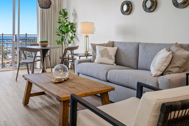 1765 Ala Moana Blvd Unit 990, Honolulu, HI 96815