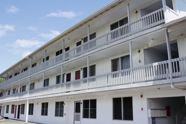 272 Kapiolani St Unit 203, Hilo, HI 96720 - view of building exterior