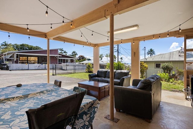 35 Pono St, Hilo, HI 96720 - view of patio / terrace with outdoor lounge area