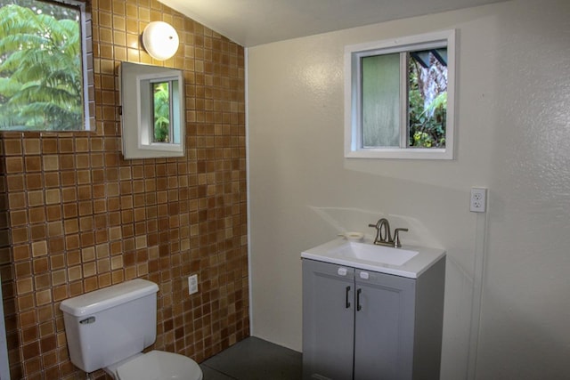 11-1877 Ahiukau St, Mountain View, HI 96771 - half bath with vanity and toilet