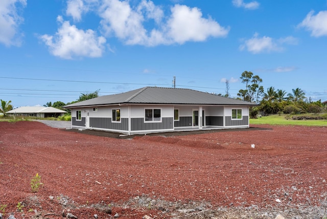 15-1770 10th Ave, Keaau, HI 96749 - rear view of house featuring a porch