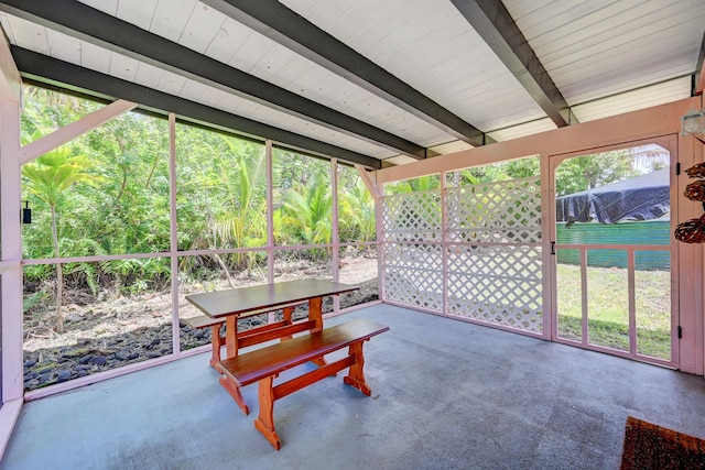 12-7040 Kaihalulu St, Pahoa, HI 96778 - sunroom / solarium featuring beamed ceiling