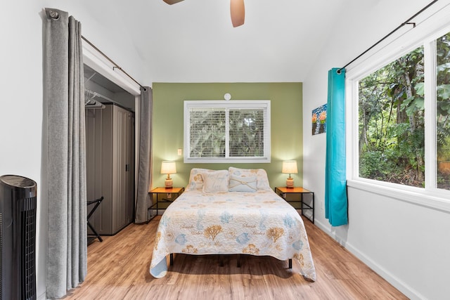 15-2693 Oio St, Pahoa, HI 96778 - bedroom featuring light wood-style floors, baseboards, a ceiling fan, and vaulted ceiling