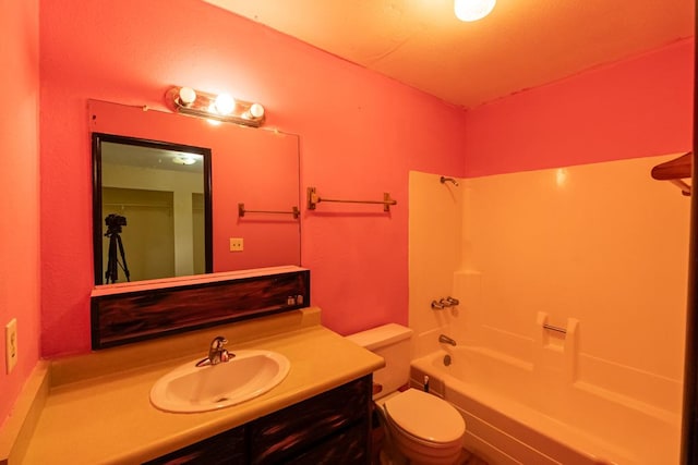 137 Kuakolu Pl, Hilo, HI 96720 - full bath featuring vanity and bathtub / shower combination