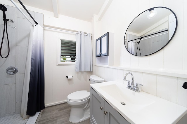 4 Nani Pl, Hilo, HI 96720 - bathroom with tiled shower, vanity, wood finished floors, and toilet
