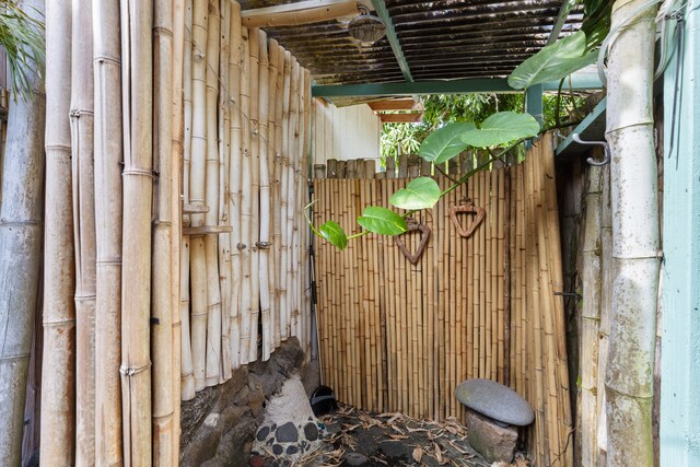 15-1385 Makuu Dr, Keaau, HI 96749 - exterior view