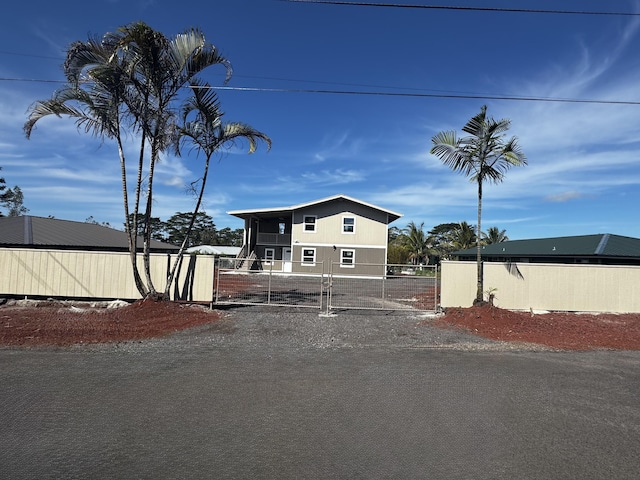 16-2045 Hanale Dr, Pahoa, HI 96778 - view of front of property with a gate