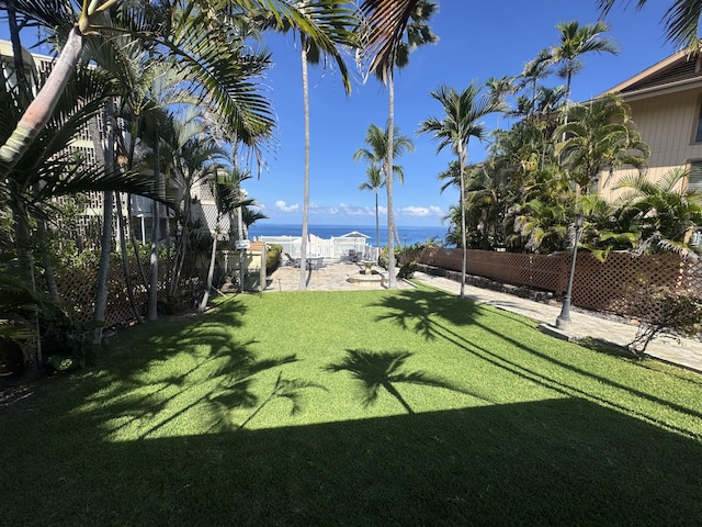 75-6008 Alii Dr Unit 234, Kailua-Kona, HI 96740 - view of yard with a water view