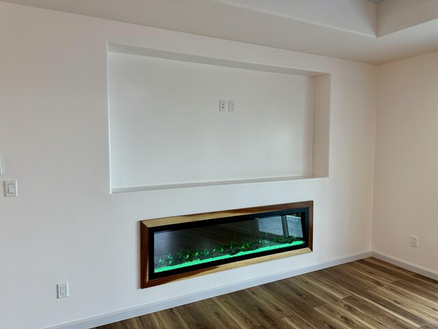 64-5304 Puu Nani Dr, Kamuela, HI 96743 - detailed view of wood finished floors and baseboards