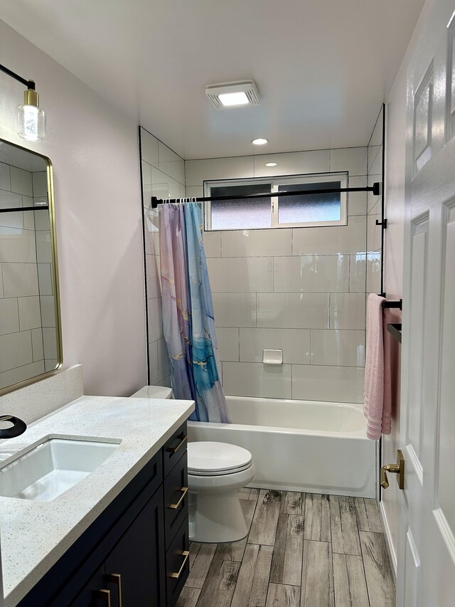64-5304 Puu Nani Dr, Kamuela, HI 96743 - full bath featuring wood finished floors, vanity, and shower / bathtub combination with curtain