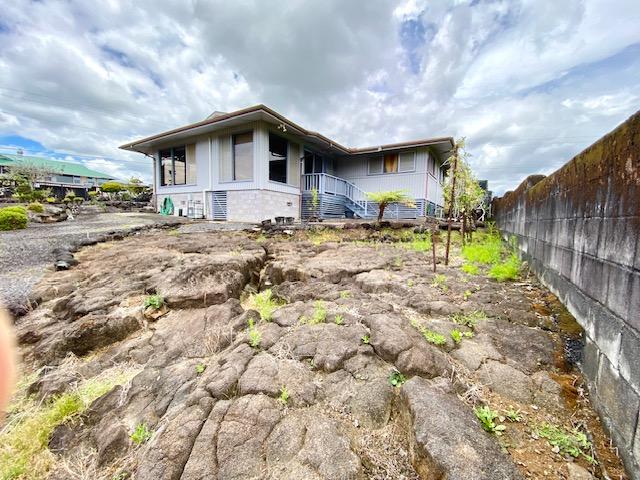 11 Hokupaa St, Hilo, HI 96720 - view of rear view of house
