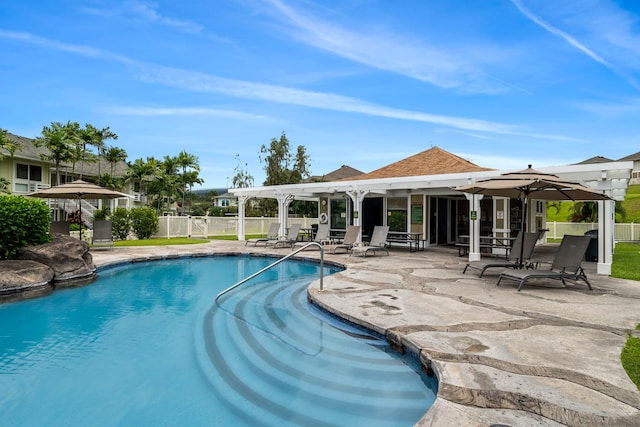 75-6009 Alii Dr Unit K22, Kailua-Kona, HI 96740 - view of pool with a patio and a pergola