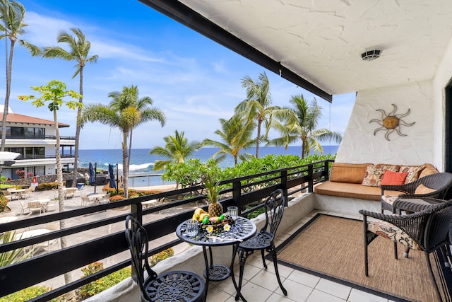 75-6082 Alii Dr Unit B236, Kailua-Kona, HI 96740 - balcony featuring a water view