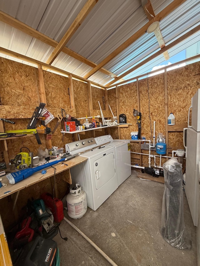 11-2828 Lehua St, Mountain View, HI 96771 - storage area with washing machine and clothes dryer