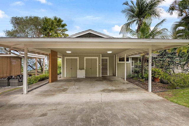 73-4332 Imo Pl, Kailua-Kona, HI 96740 - view of vehicle parking with driveway and an attached carport