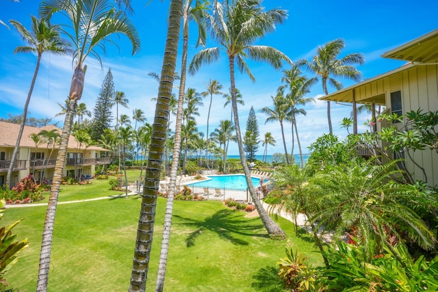 410 Papaloa Rd Unit 225, Kapaa, HI 96746 - view of pool featuring a lawn