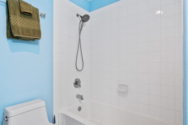 75-650 Mea Lanakila St, Kailua-Kona, HI 96740 - bathroom featuring toilet and tub / shower combination