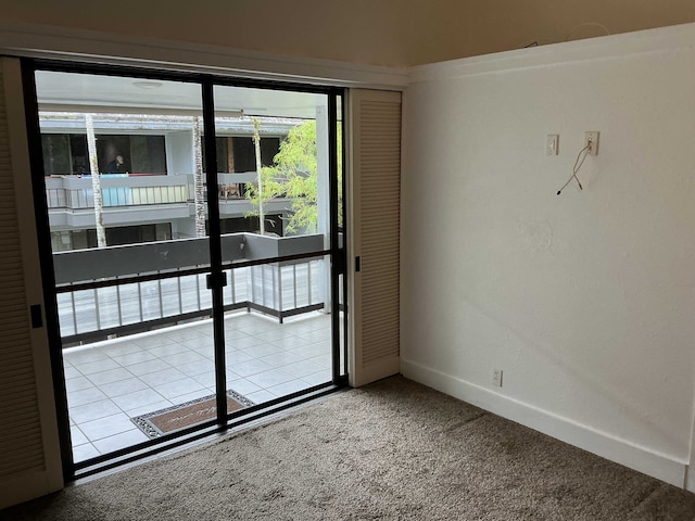 400 Hualani St Unit 1301, Hilo, HI 96720 - unfurnished room featuring baseboards and carpet flooring