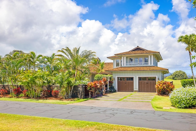 2758 Milo Hae Lp, Koloa, HI 96756 - mediterranean / spanish home with a garage and driveway
