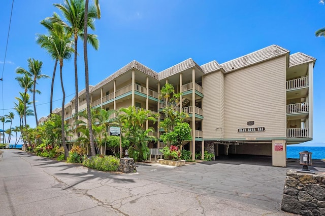 75-5870 Kahakai Rd Unit 308, Kailua-Kona, HI 96740 - view of apartment building / complex