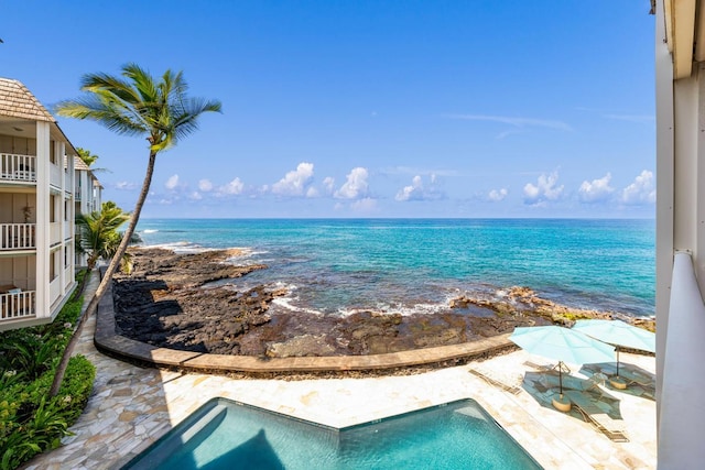 75-5870 Kahakai Rd Unit 308, Kailua-Kona, HI 96740 - water view featuring nearby beach