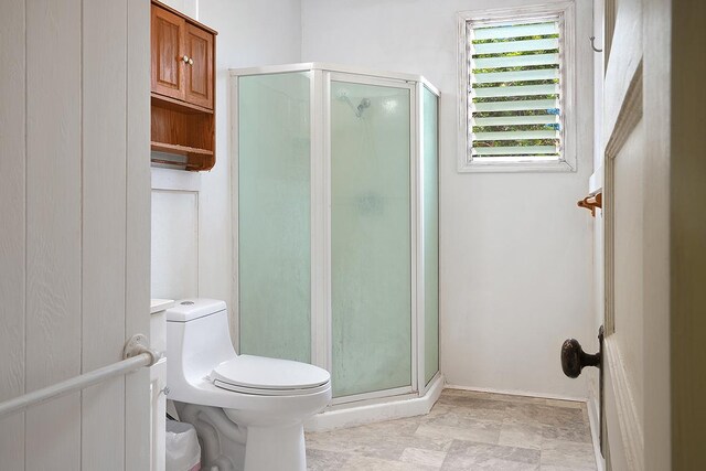 4556 Hauaala Rd, Kapaa, HI 96746 - bathroom featuring a shower stall