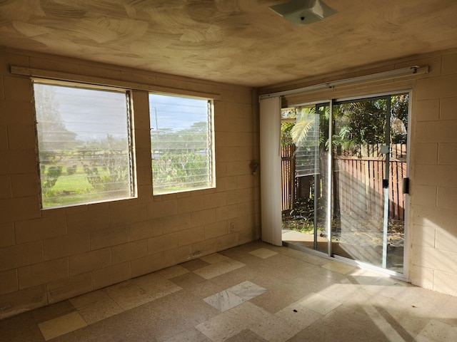 15-1724 22nd Ave, Keaau, HI 96749 - unfurnished sunroom with healthy amount of natural light