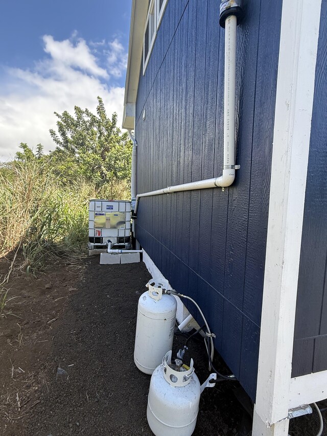 94 Pele St, Naalehu, HI 96772 - view of property exterior