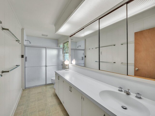 86-4190 Hookena Beach Rd, Captain Cook, HI 96704 - full bath featuring a stall shower and vanity