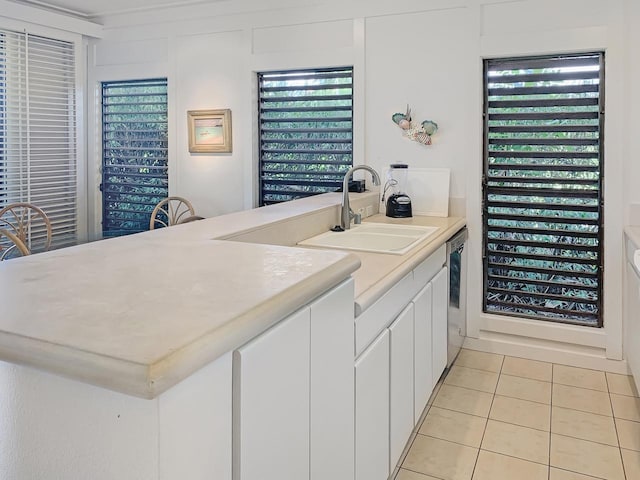 2253 Poipu Rd Unit 28, Koloa, HI 96756 - bathroom featuring tile patterned floors and vanity