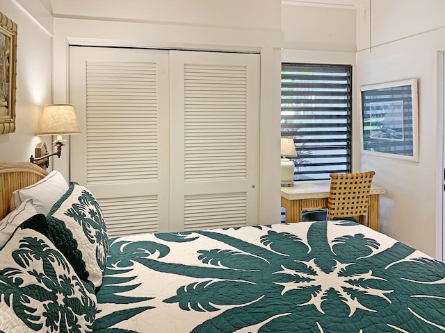 2253 Poipu Rd Unit 28, Koloa, HI 96756 - bedroom with a closet