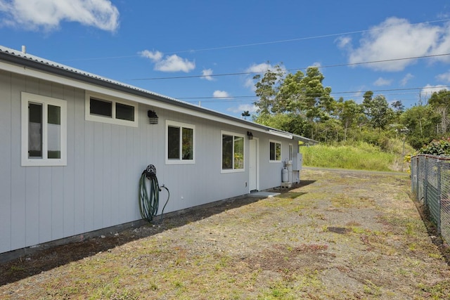 25-228 Hana St, Hilo, HI 96720 - view of yard