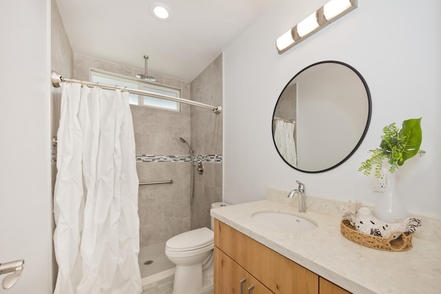 25-228 Hana St, Hilo, HI 96720 - bathroom featuring vanity and tiled shower