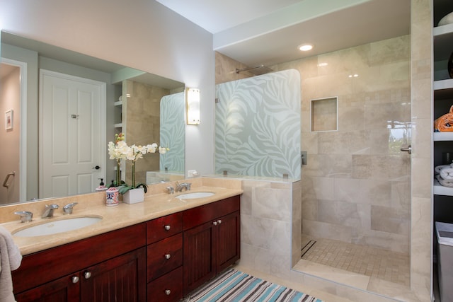 69-200 Pohakulana Pl Unit H22, Waikoloa, HI 96738 - bathroom with a tile shower and double vanity