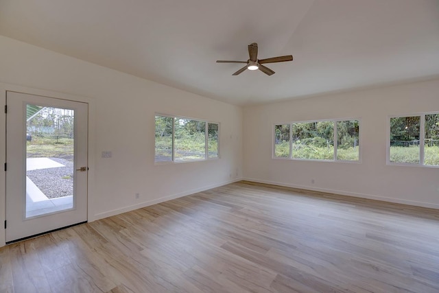 16-1653 34th Ave, Keaau, HI 96760 - spare room featuring light wood-style floors and a ceiling fan