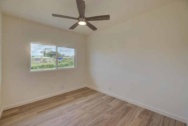 16-1653 34th Ave, Keaau, HI 96760 - spare room featuring light wood finished floors and a ceiling fan